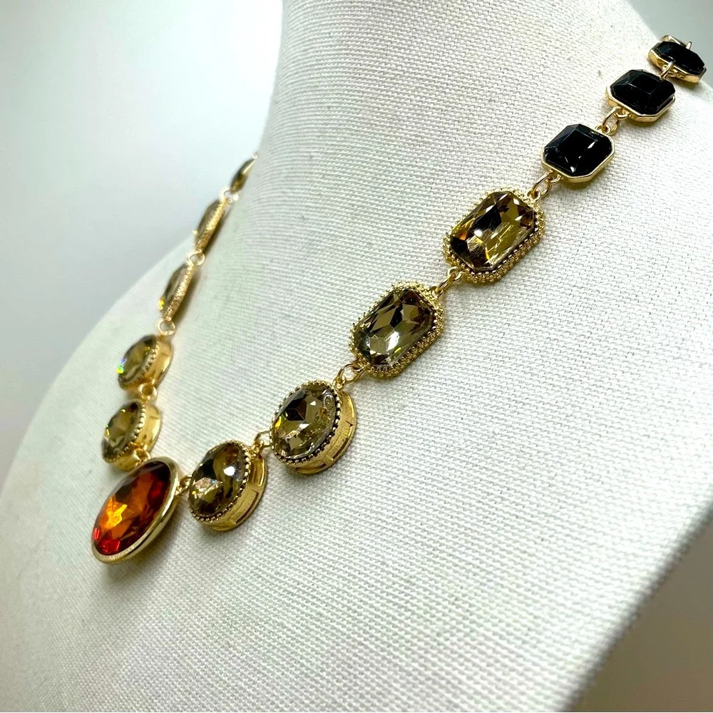 Cato C 1946 Multi Faceted Lucite Orange Champagne Black Gold Tone Boho Necklace